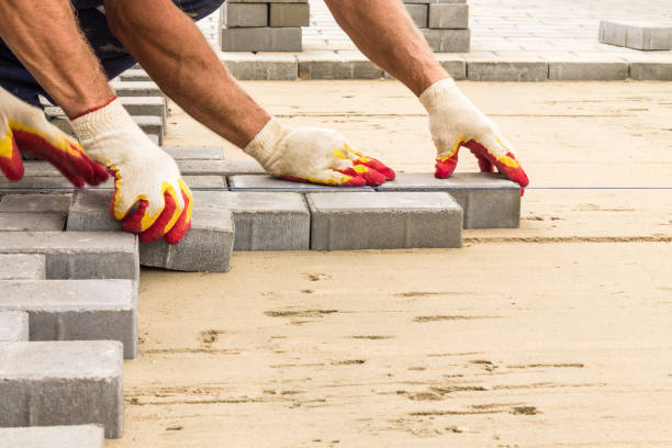 Best Driveway Paving Contractor  in Valley View, PA